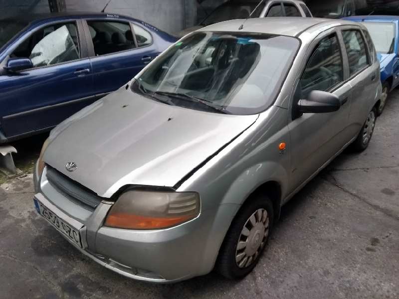 daewoo kalos del año 2004