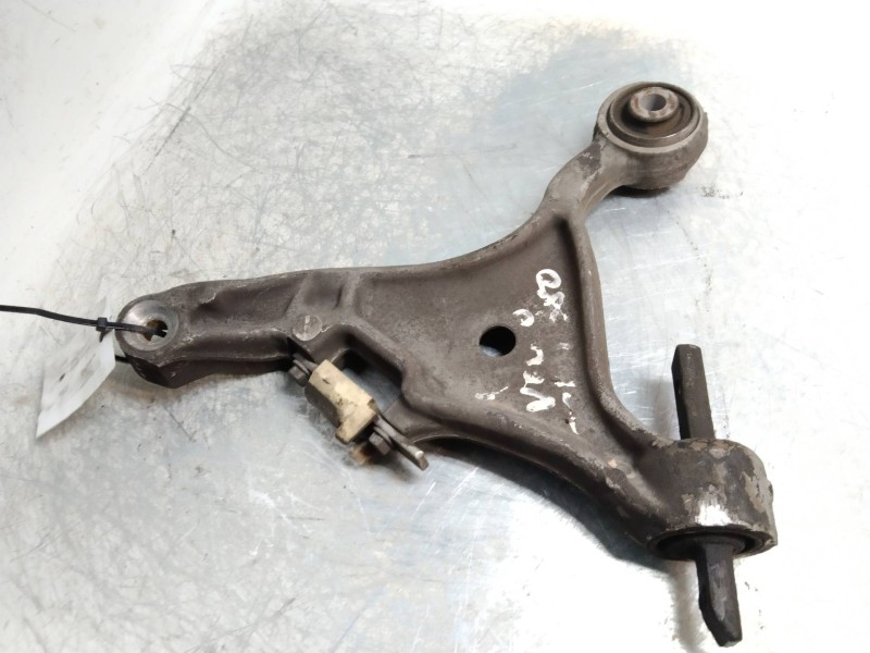 Recambio de brazo suspension inferior delantero izquierdo para volvo s80 berlina 2.5 turbodiesel referencia OEM IAM   