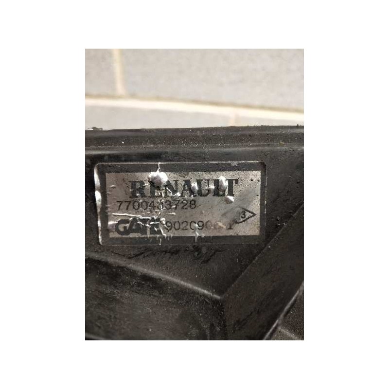 Recambio de electroventilador para renault megane i fase 2 berlina (ba0) 1.6 referencia OEM IAM 7700433728 90209061 
