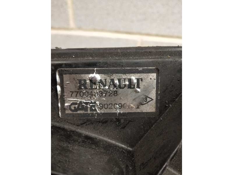 Recambio de electroventilador para renault megane i fase 2 berlina (ba0) 1.6 referencia OEM IAM 7700433728 90209061 