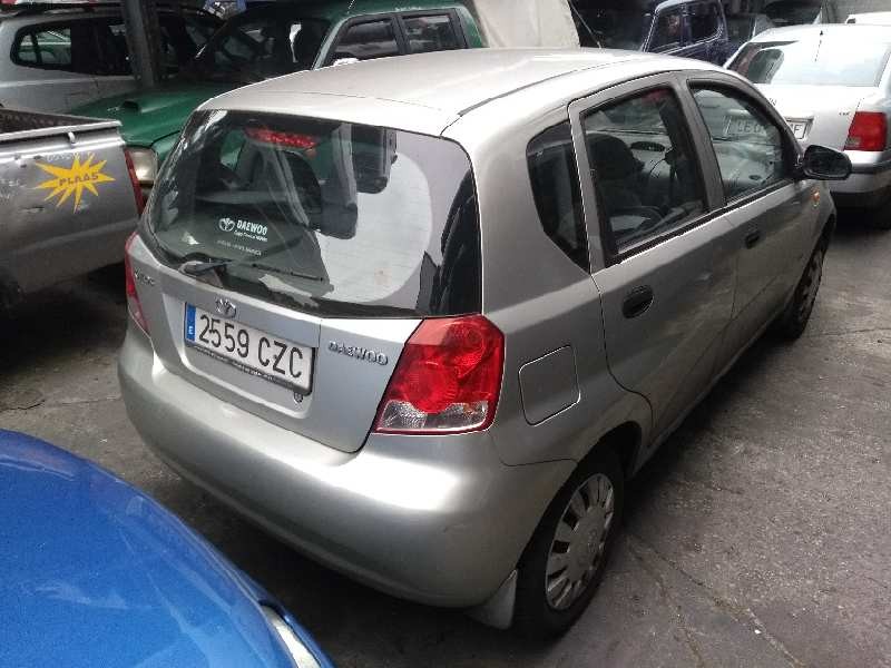 daewoo kalos del año 2004