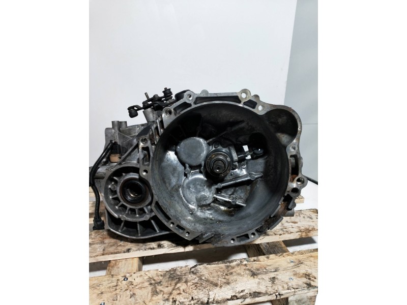 Recambio de caja cambios para kia carens (un) active referencia OEM IAM S620JC 001017 