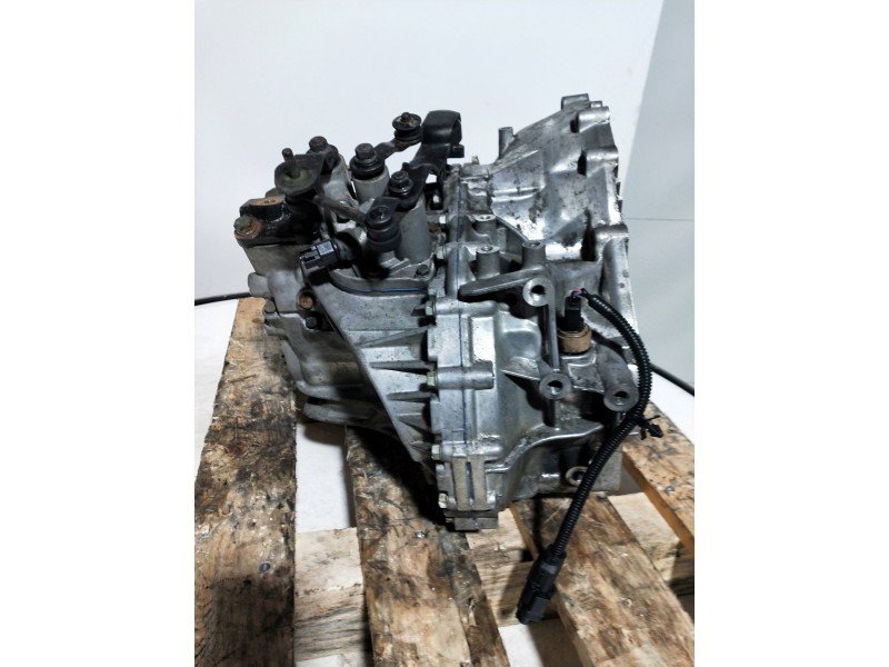 Recambio de caja cambios para kia carens (un) active referencia OEM IAM S620JC 001017 