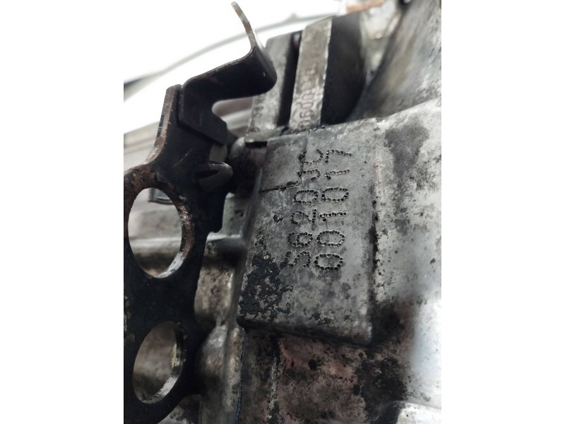 Recambio de caja cambios para kia carens (un) active referencia OEM IAM S620JC 001017 