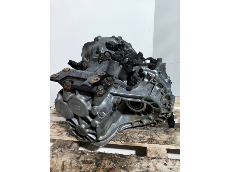 Recambio de caja cambios para kia carens (un) active referencia OEM IAM S620JC 001017 