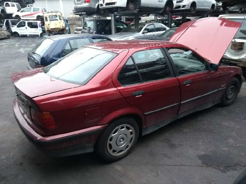 bmw serie 3 berlina (e36) del año 1994