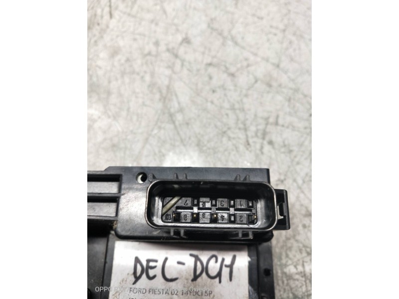 Recambio de motor cierre centralizado delantero derecho para ford fiesta (cbk) ambiente referencia OEM IAM   5P