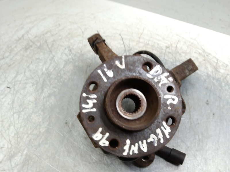 Recambio de mangueta delantera derecha para renault megane i classic (la0) referencia OEM IAM   