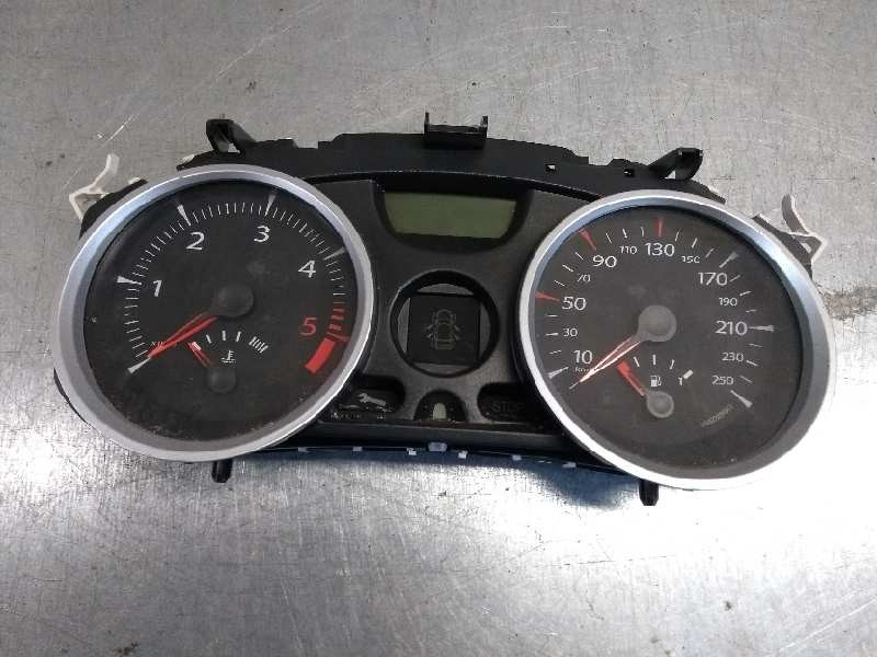 Recambio de cuadro instrumentos para renault megane ii berlina 3p 1.5 dci diesel cat referencia OEM IAM 8200720321M  