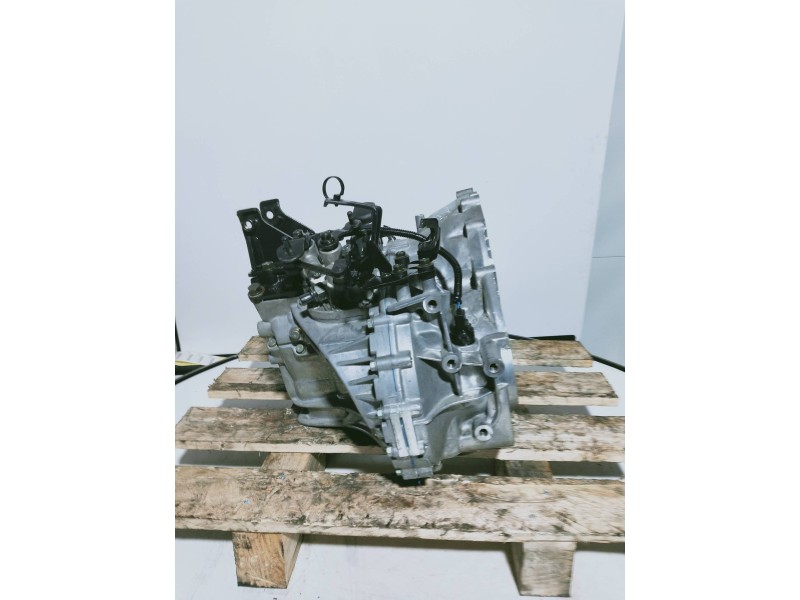 Recambio de caja cambios para kia magentis 2.0 crdi referencia OEM IAM S605JC 002770 