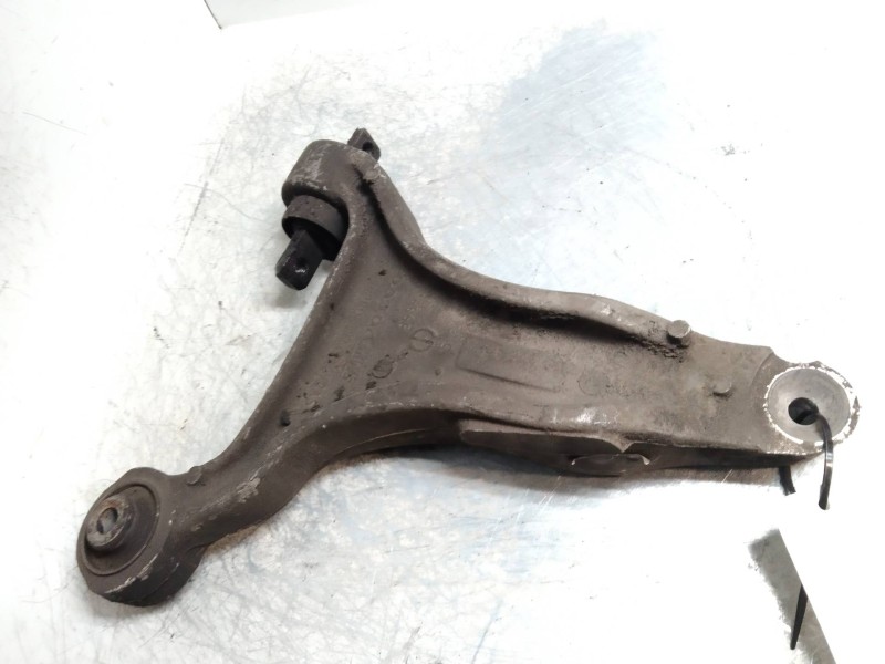 Recambio de brazo suspension inferior delantero derecho para volvo xc70 2.5 20v turbo cat referencia OEM IAM   