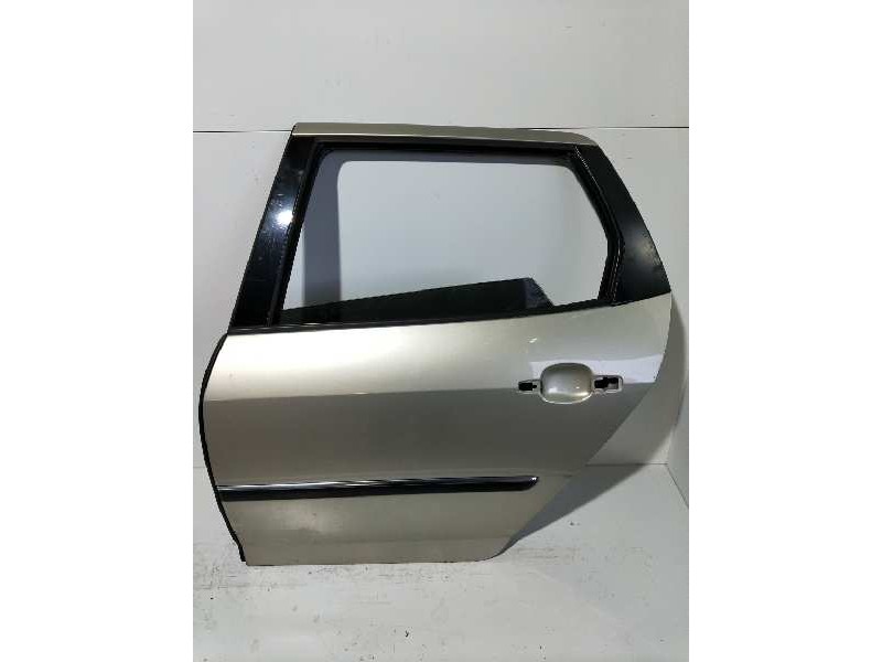 Recambio de puerta trasera izquierda para peugeot 407 sw st sport pack referencia OEM IAM  5 PUERTAS RANCHERA 