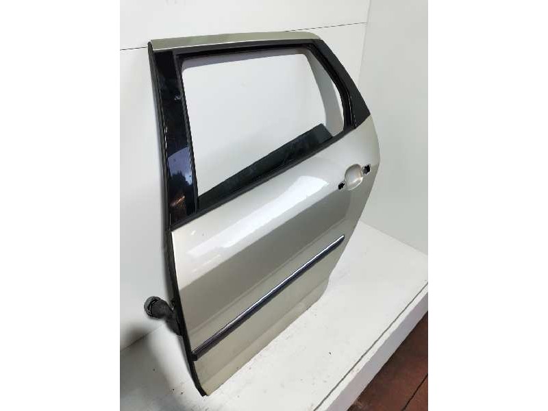 Recambio de puerta trasera izquierda para peugeot 407 sw st sport pack referencia OEM IAM  5 PUERTAS RANCHERA 