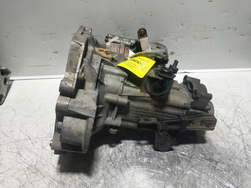 Recambio de caja cambios para volkswagen golf iii berlina (1h1) gt referencia OEM IAM DGG 07077 147