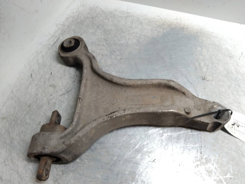 Recambio de brazo suspension inferior delantero izquierdo para volvo xc70 2.5 20v turbo cat referencia OEM IAM   