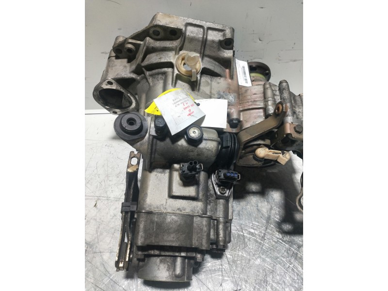 Recambio de caja cambios para volkswagen golf iii berlina (1h1) gt referencia OEM IAM DGG 07077 147