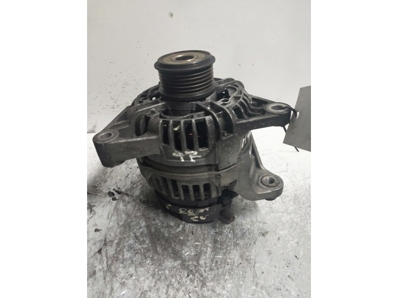 Recambio de alternador para volkswagen passat berlina (3b2) highline syncro / 4motion referencia OEM IAM 0124325020  