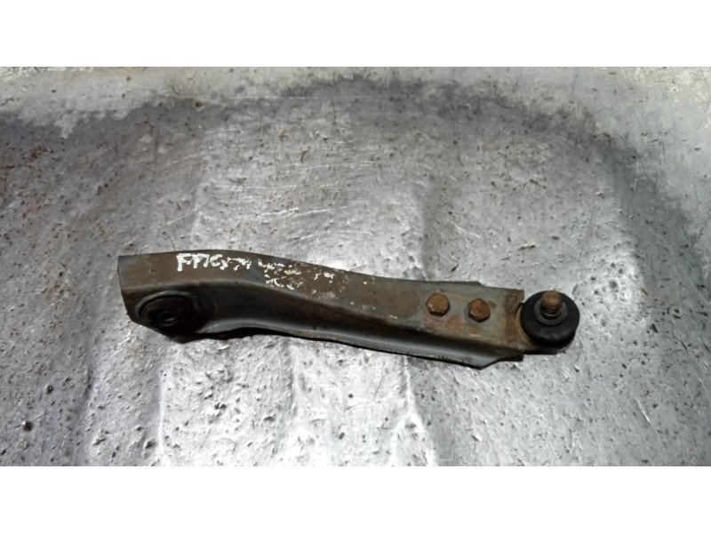 Recambio de brazo suspension inferior delantero izquierdo para ford fiesta berl./express l referencia OEM IAM   