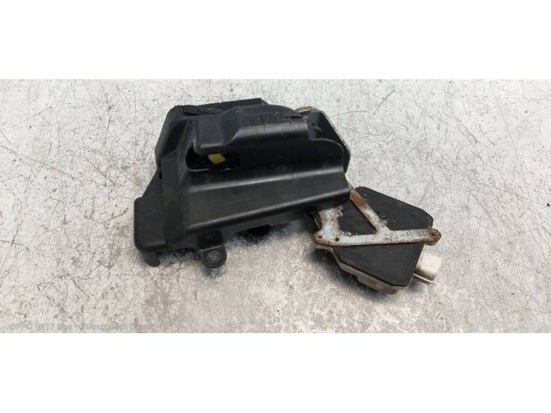 Recambio de motor cierre centralizado trasero izquierdo para hyundai elantra (xd) 1.6 comfort (5-ptas.) referencia OEM IAM   