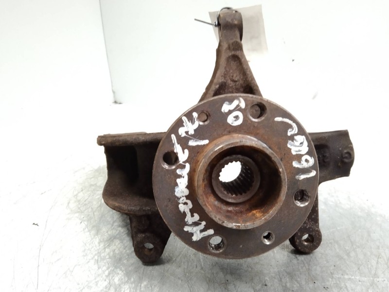 Recambio de mangueta delantera izquierda para renault megane ii berlina 5p 1.6 16v referencia OEM IAM   