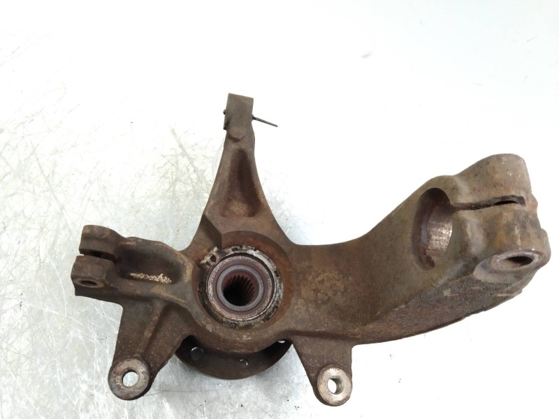 Recambio de mangueta delantera izquierda para renault megane ii berlina 5p 1.6 16v referencia OEM IAM   