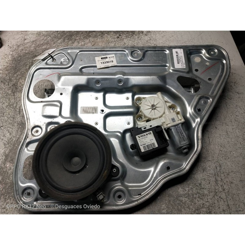 Recambio de elevalunas trasero derecho para volvo s40 berlina 2.0 d kinetic referencia OEM IAM 8679083 30739184AC 4P