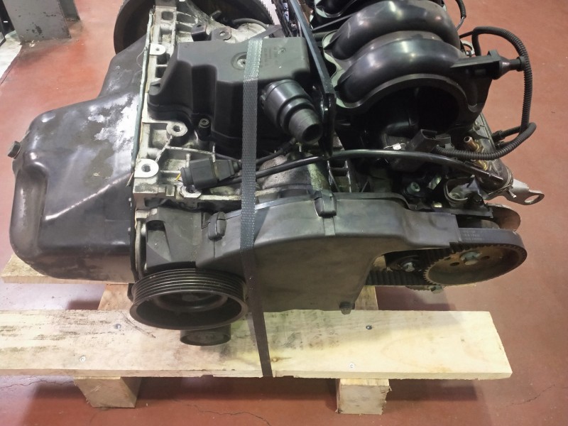 Recambio de motor completo para volkswagen lupo (6x1/6e1) 1.4 16v referencia OEM IAM AUA 217092 