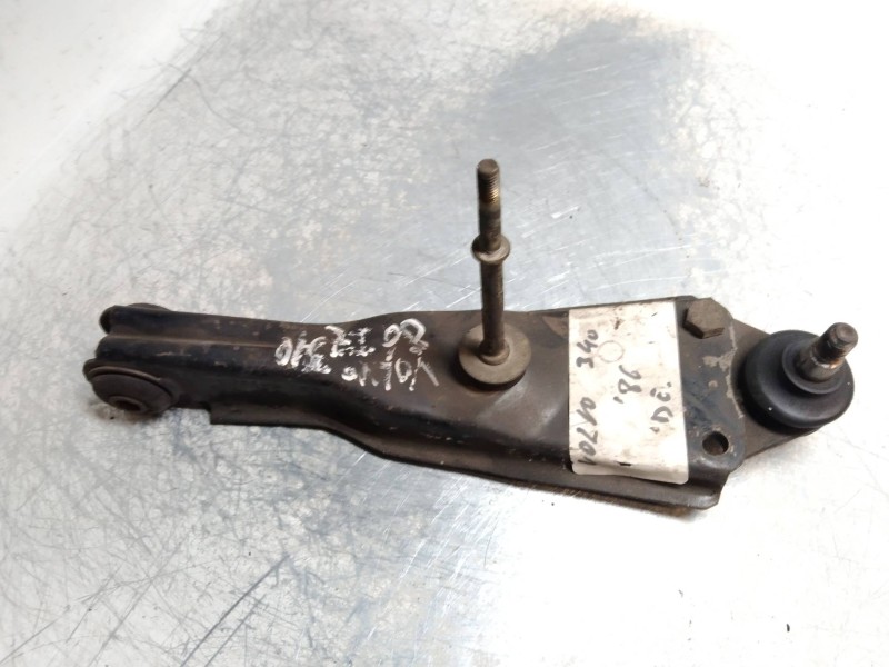 Recambio de brazo suspension superior delantero derecho para volvo serie 340 340 dl diesel referencia OEM IAM   