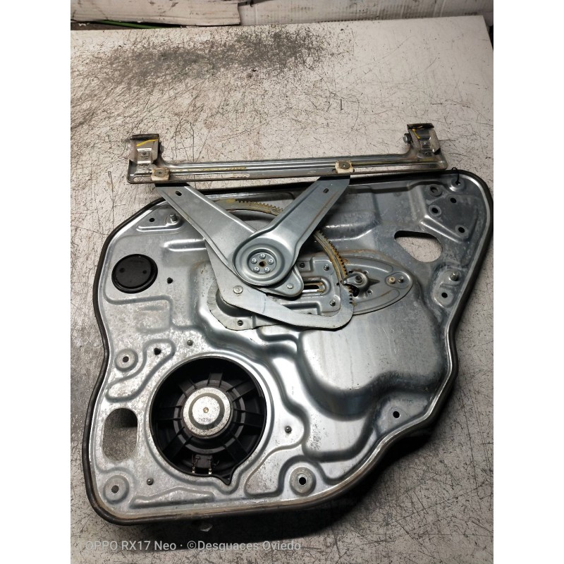 Recambio de elevalunas trasero izquierdo para volvo s40 berlina 2.0 d kinetic referencia OEM IAM 8679080 30739182AC 4P