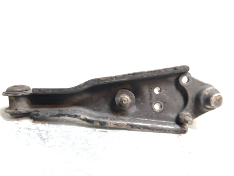 Recambio de brazo suspension superior delantero derecho para volvo serie 340 340 dl diesel referencia OEM IAM   