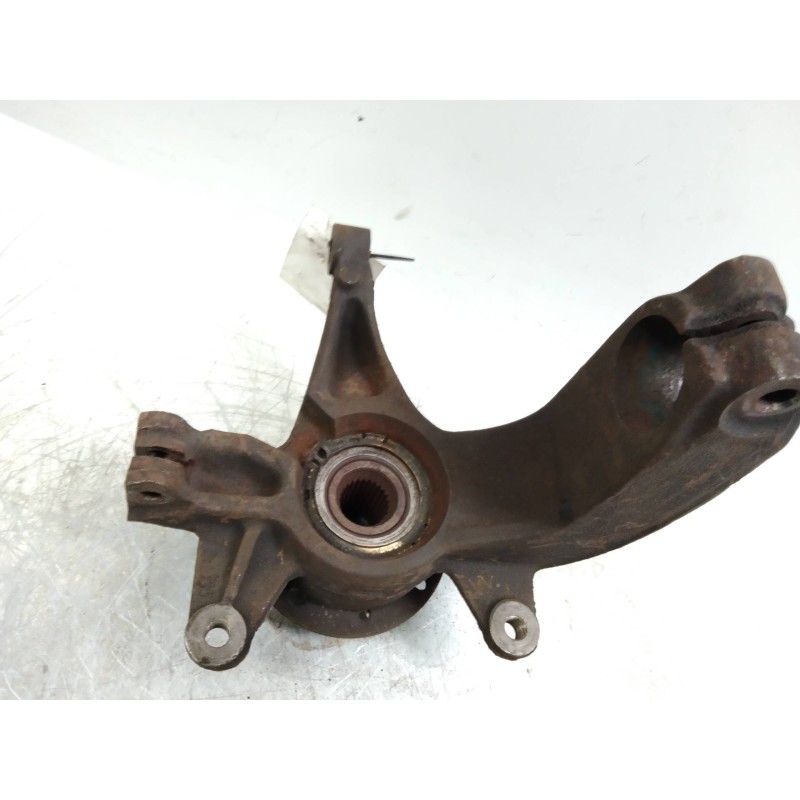 Recambio de mangueta delantera izquierda para renault megane ii berlina 5p 2.0 16v turbo referencia OEM IAM   