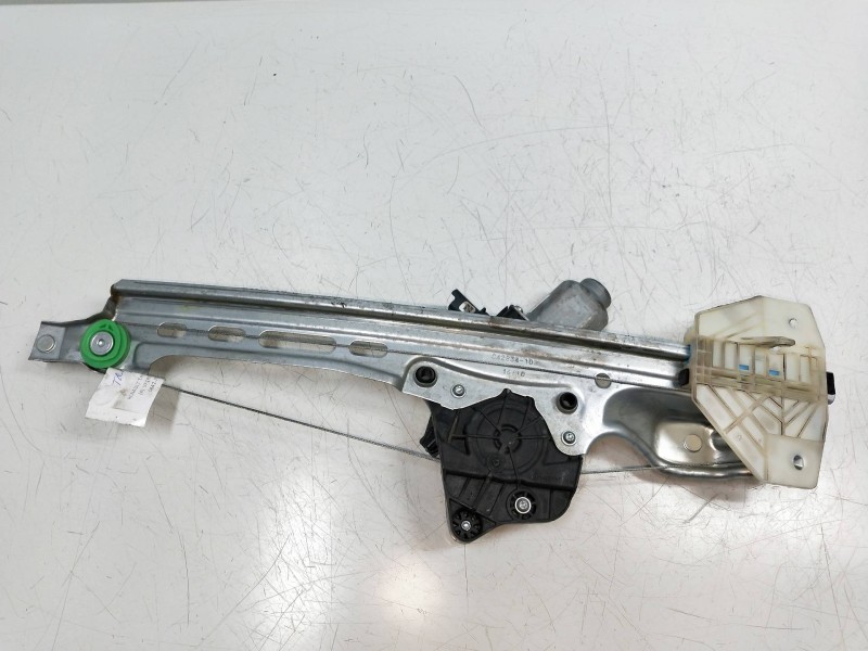 Recambio de elevalunas trasero derecho para renault talisman intens referencia OEM IAM 402763C 827203386R 4P