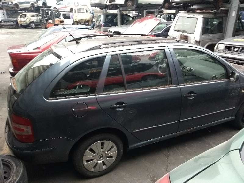 skoda fabia familiar (6y5) del año 2000