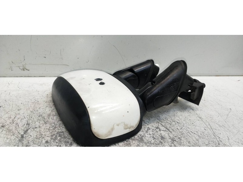 Recambio de retrovisor derecho para fiat doblo cargo (223) 1.3 jtd referencia OEM IAM   