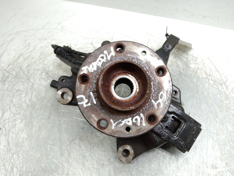 Recambio de mangueta delantera izquierda para renault megane iii berlina 5 p 1.6 dci diesel fap referencia OEM IAM   