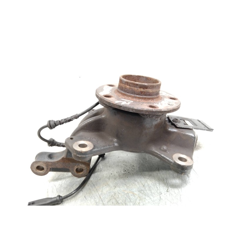 Recambio de mangueta delantera izquierda para renault megane iii berlina 5 p 1.6 dci diesel fap referencia OEM IAM   