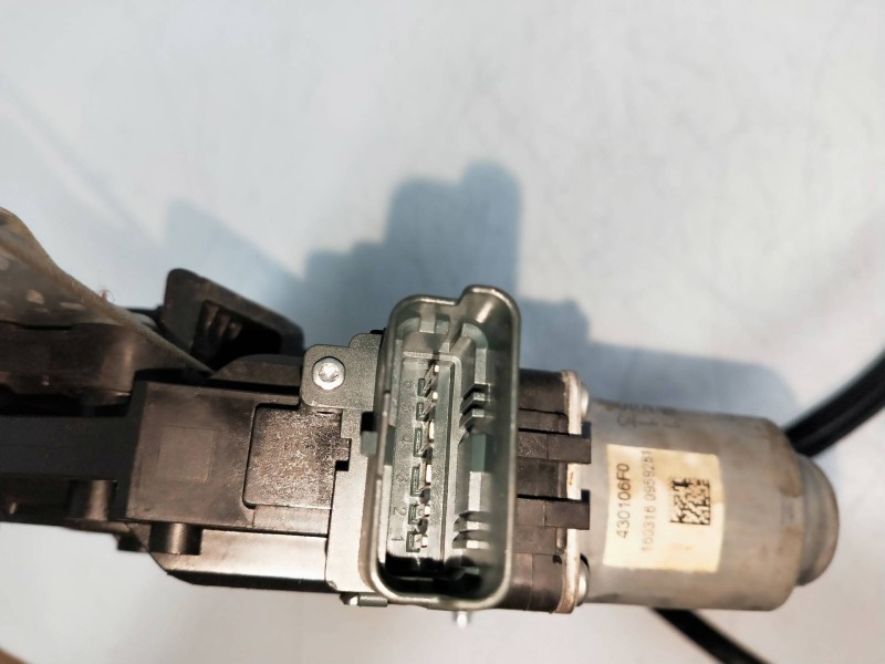 Recambio de elevalunas delantero izquierdo para renault talisman intens referencia OEM IAM  807219613R 4P