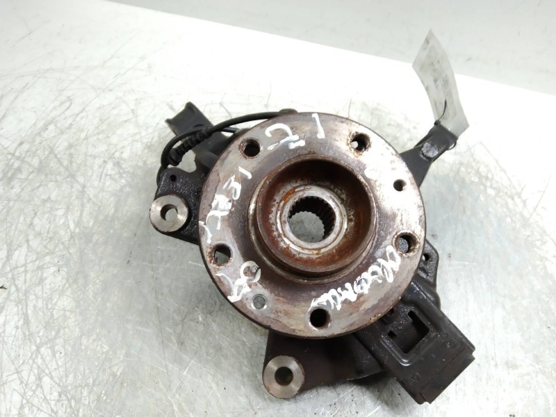 Recambio de mangueta delantera izquierda para renault megane iii sport tourer 1.5 dci diesel fap referencia OEM IAM   