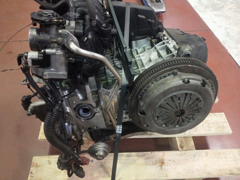 Recambio de motor completo para volkswagen lupo (6x1/6e1) 1.4 16v referencia OEM IAM AUA 217092 