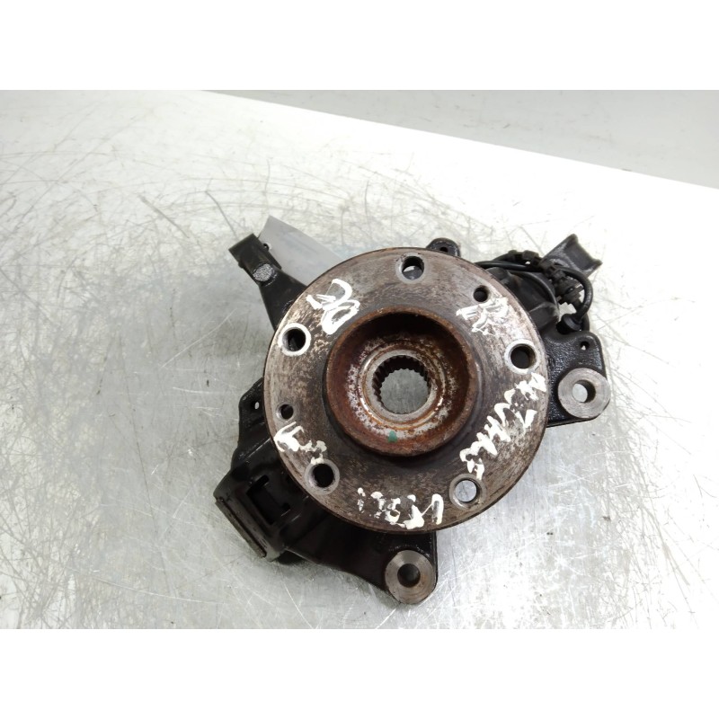 Recambio de mangueta delantera derecha para renault megane iii sport tourer 1.5 dci diesel fap referencia OEM IAM   