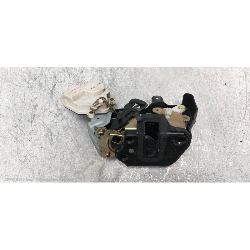 Recambio de motor cierre centralizado trasero derecho para hyundai elantra (xd) 1.6 comfort (5-ptas.) referencia OEM IAM   