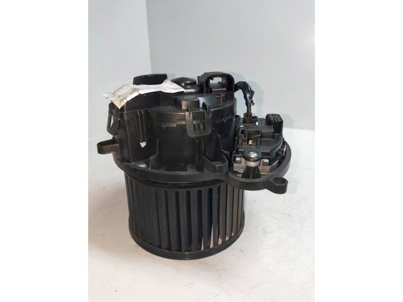 Recambio de motor calefaccion para renault talisman intens referencia OEM IAM 272109102R T910665 