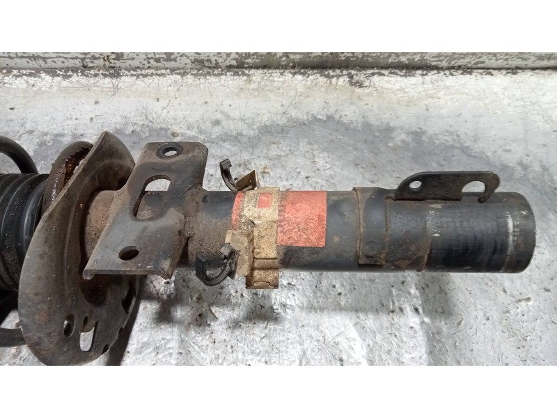 Recambio de amortiguador delantero izquierdo para audi a2 (8z) 1.4 tdi (55kw) referencia OEM IAM   