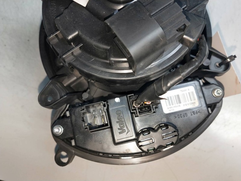 Recambio de motor calefaccion para renault talisman intens referencia OEM IAM 272109102R T910665 