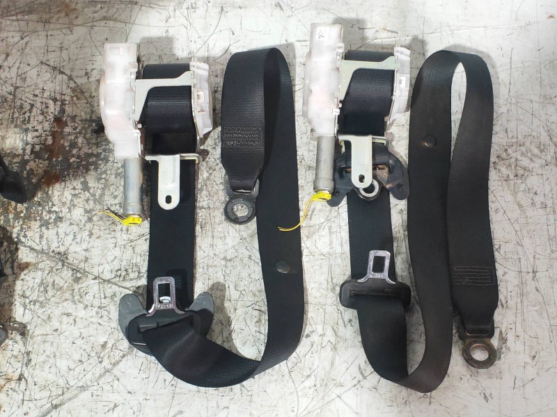 Recambio de kit airbag para toyota corolla touring sports (e21) hybrid business referencia OEM IAM   