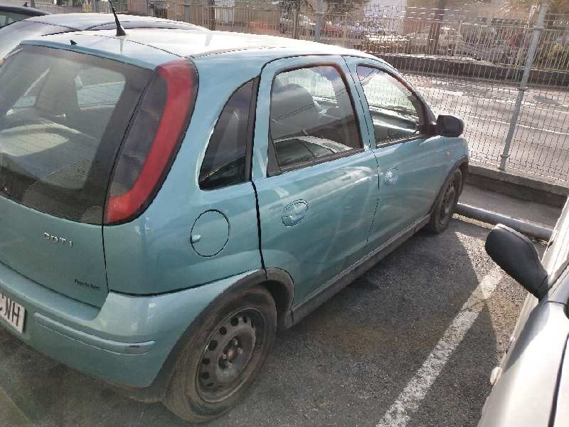 opel corsa c del año 2003