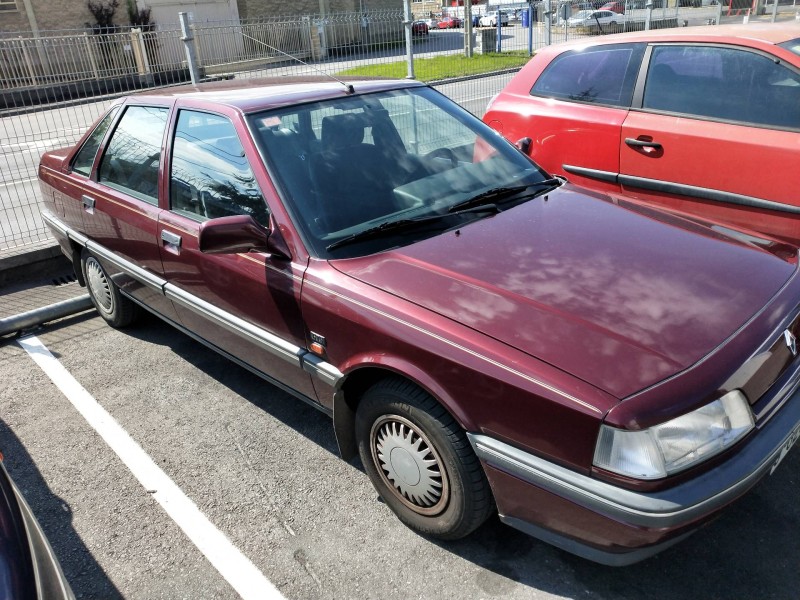 renault 21 berlina (b/l48) del año 1992
