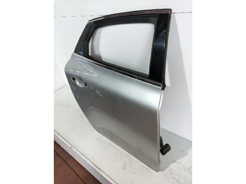 Recambio de puerta trasera derecha para renault talisman intens referencia OEM IAM 821007059R  