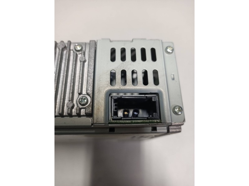 Recambio de sistema audio / radio cd para volvo s40 berlina 2.0 d kinetic referencia OEM IAM 30732850AA  