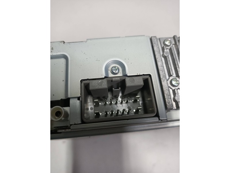 Recambio de sistema audio / radio cd para volvo s40 berlina 2.0 d kinetic referencia OEM IAM 30732850AA  